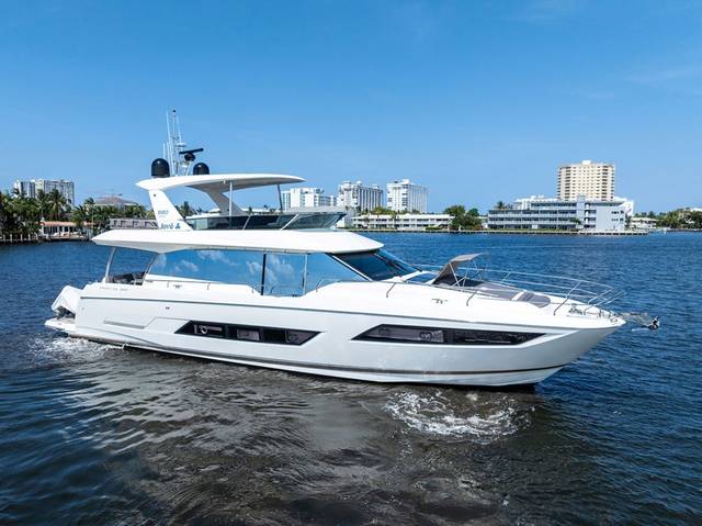 2018 PRESTIGE 680