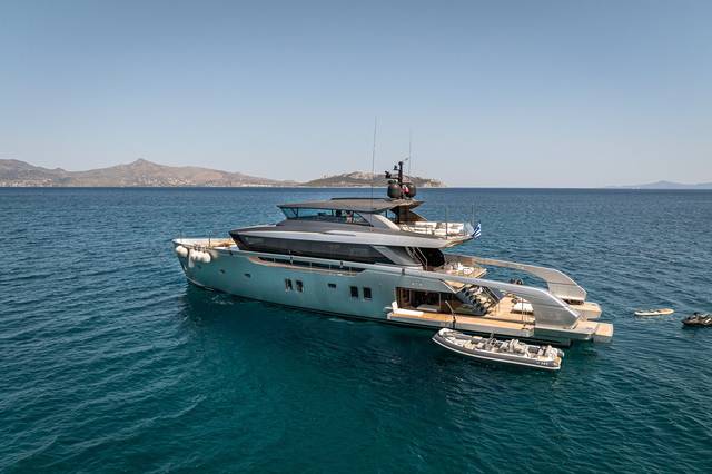 2021 SANLORENZO YACHTS SX112