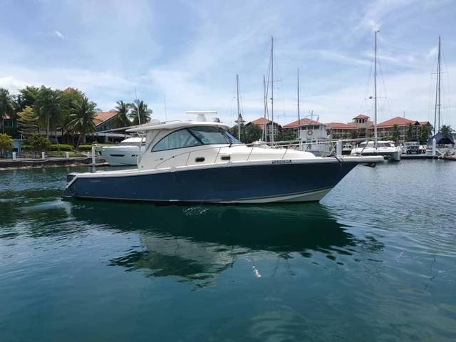 2012 PURSUIT BOATS OS 385 Conquest