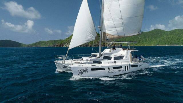 2023 ROYAL CAPE CATAMARANS 570 Flybridge