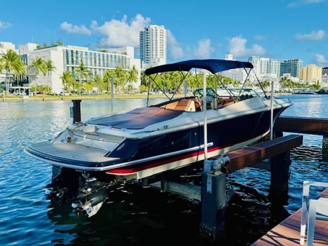 2015 CHRIS CRAFT Launch 32