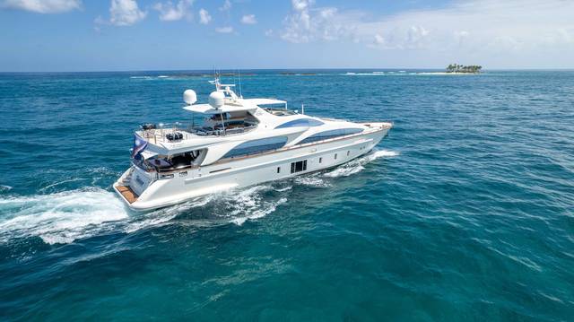 2012 AZIMUT YACHTS 105 Grande
