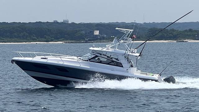 2023 INTREPID 477 Evolution
