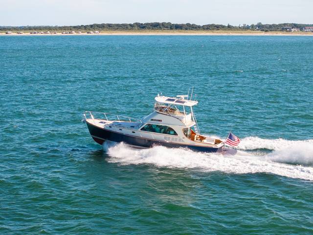 2014 HINCKLEY Talaria 48 Flybridge