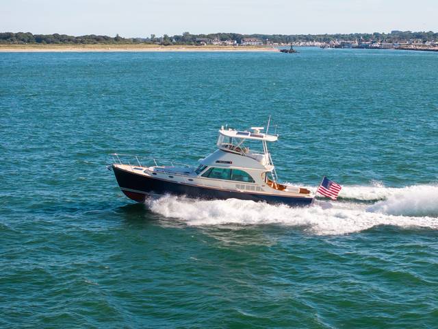 2014 HINCKLEY Talaria 48 Flybridge