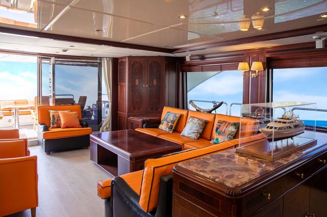 2004 BENETTI YACHTS Tradition 100