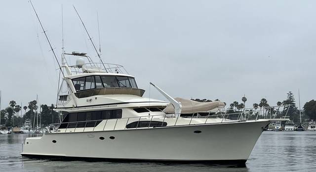 1999 MIKELSON Long-Range Luxury Sportfisher