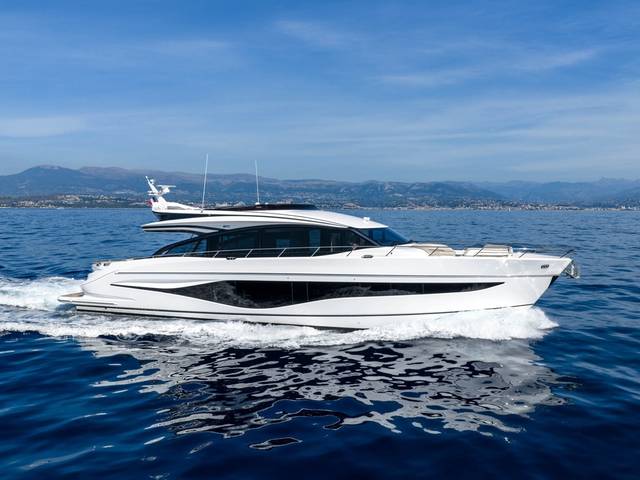 2025 PRINCESS YACHTS S80
