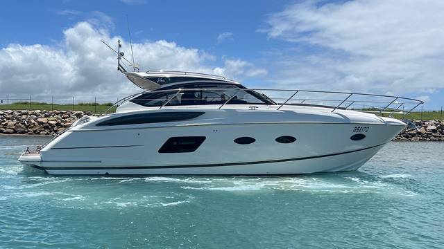2017 PRINCESS YACHTS V39