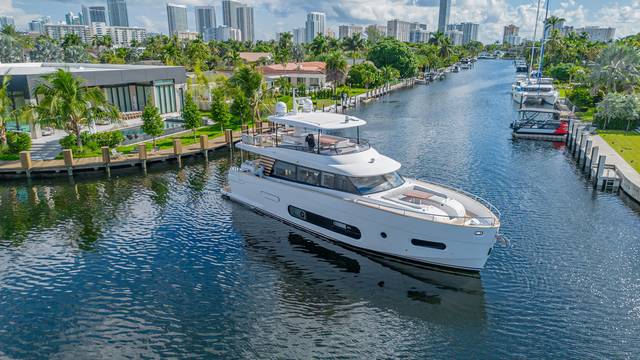 2022 AZIMUT YACHTS Magellano 66