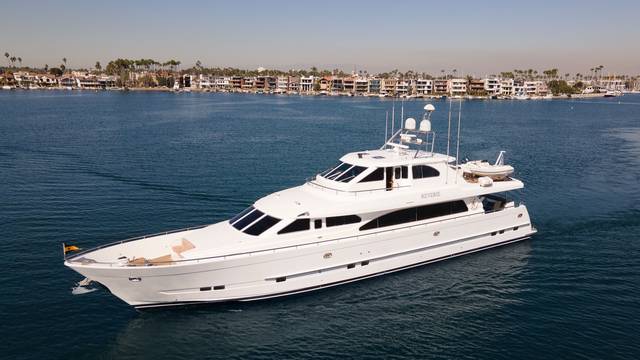 2005 HORIZON MOTOR YACHTS Custom