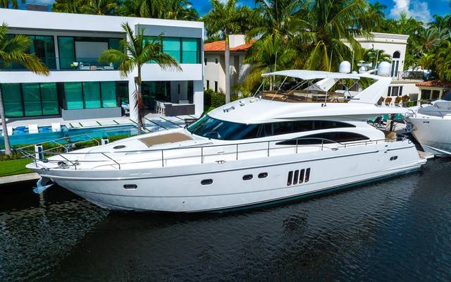 2009 VIKING SPORT CRUISERS 70 MY