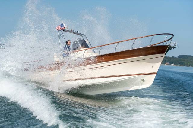 2022 FRATELLI APREA 25' 7.50
