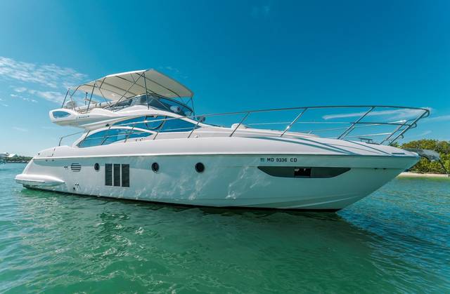 2011 AZIMUT YACHTS 48 Flybridge