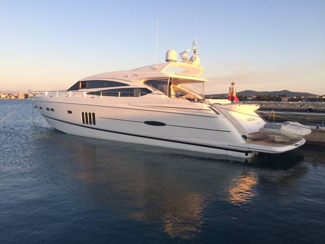 2009 PRINCESS YACHTS