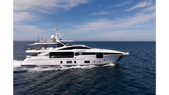 2019 AZIMUT YACHTS Grande 35 Metri