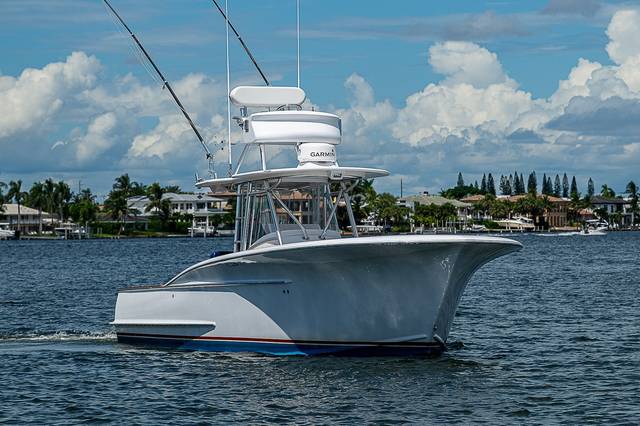 2011 WINTER CUSTOM YACHTS Carolina Custom