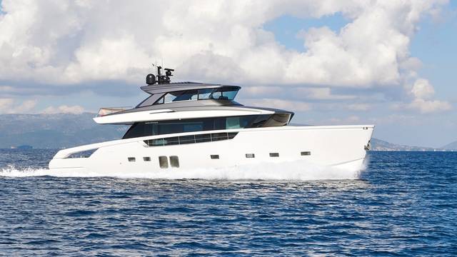 2021 SANLORENZO YACHTS SX76