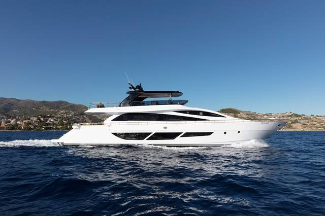 2018 AMER YACHTS Amer 94 Twin