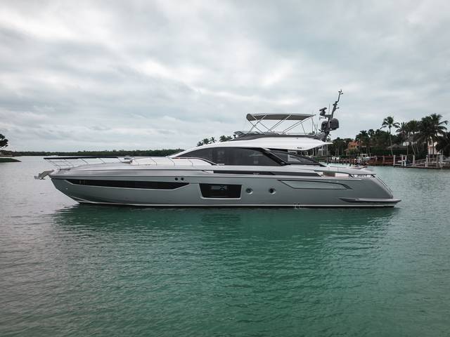 2020 AZIMUT YACHTS S8