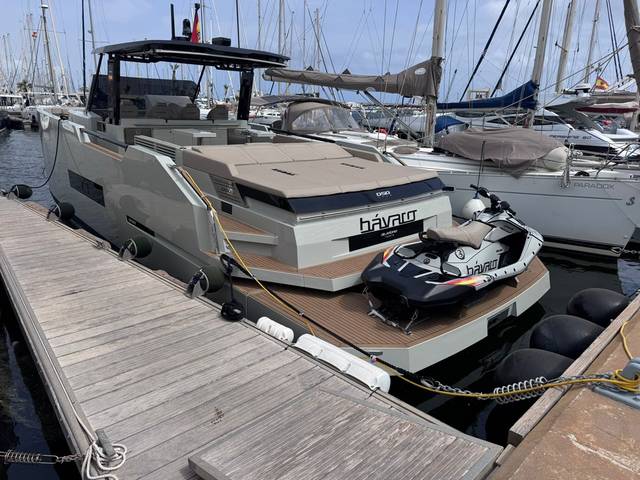 2024 DE ANTONIO YACHTS D50