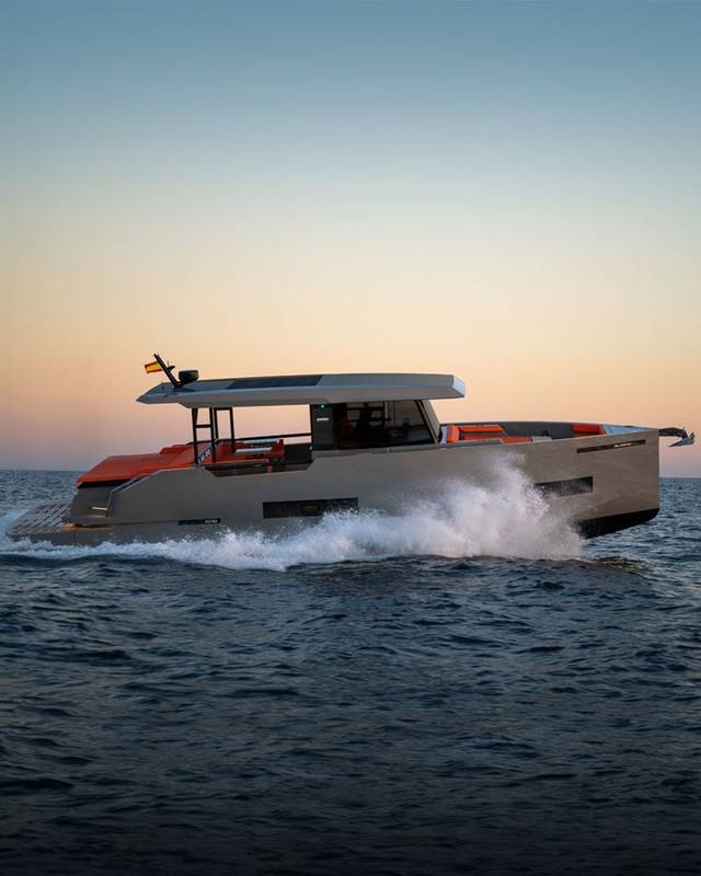 2024 DE ANTONIO YACHTS 33