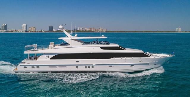 2018 HARGRAVE Raised Pilothouse