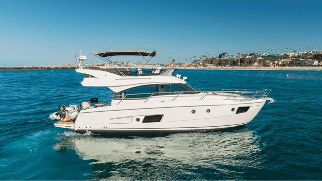 2019 BAVARIA Virtess 420