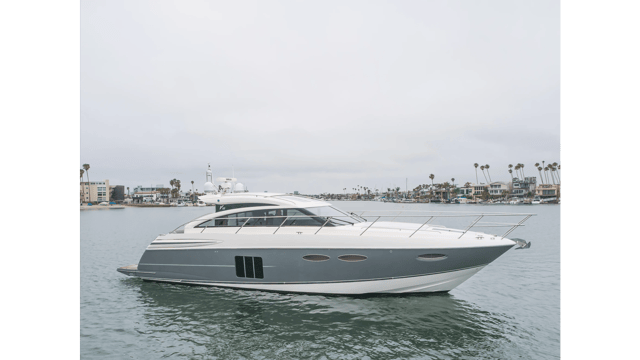 2013 PRINCESS YACHTS V52