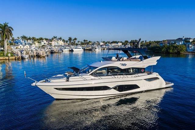 2021 SUNSEEKER MANHATTAN 68