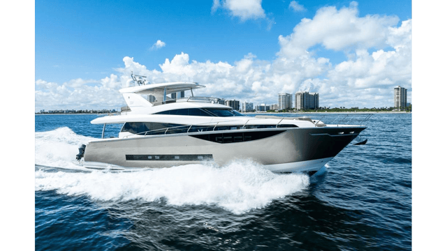 2016 PRESTIGE 750