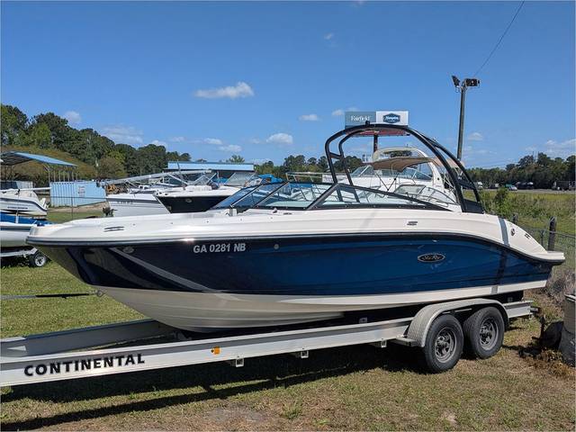 2019 SEA RAY