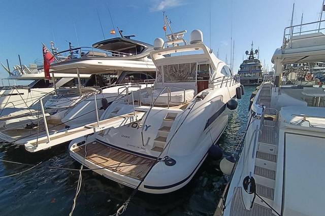 2001 OVERMARINE GROUP Mangusta 72 open