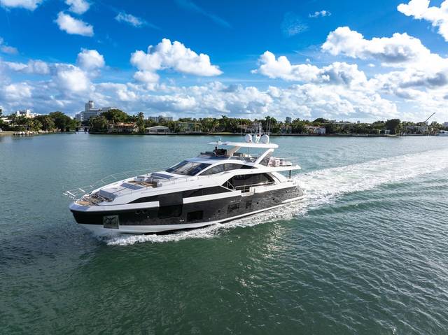 2019 AZIMUT YACHTS Grande 27M