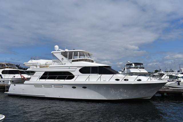 2004 OCEAN ALEXANDER 64 Pilothouse