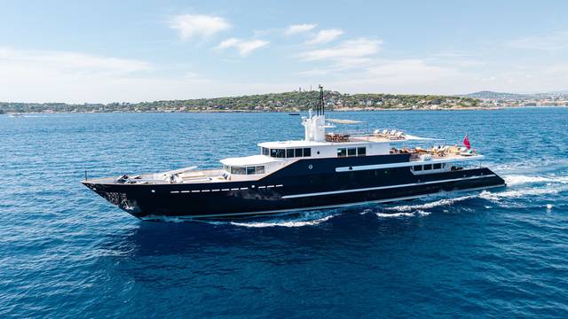1983 FEADSHIP