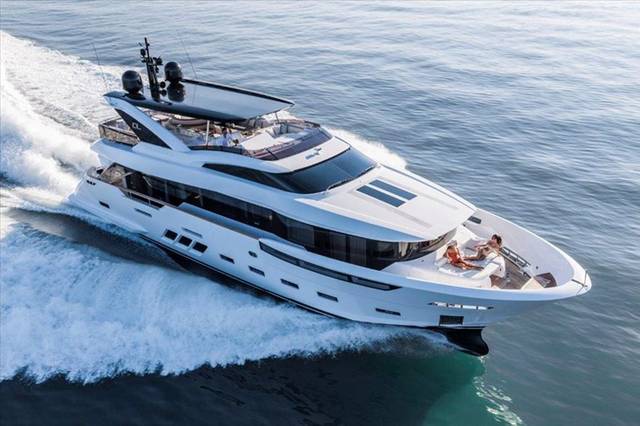 2019 DL YACHTS - DREAMLINE Dreamline 26M