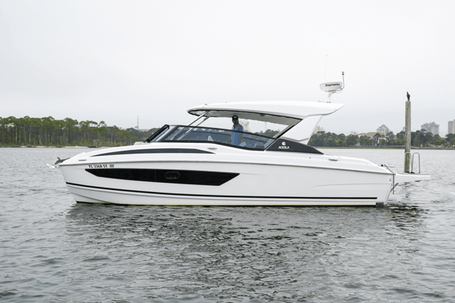 2020 AQUILA 32 SPORT