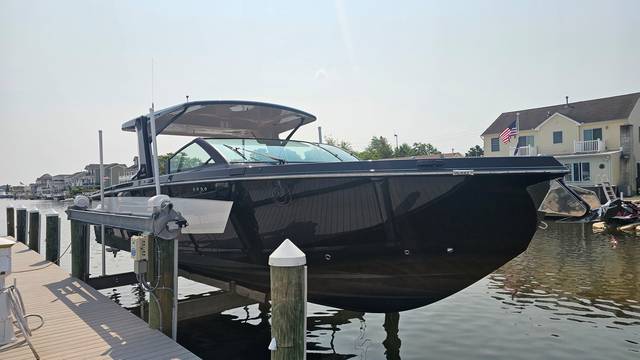 2023 AVIARA AV36 OB