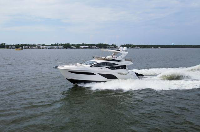 2018 SEA RAY L 550