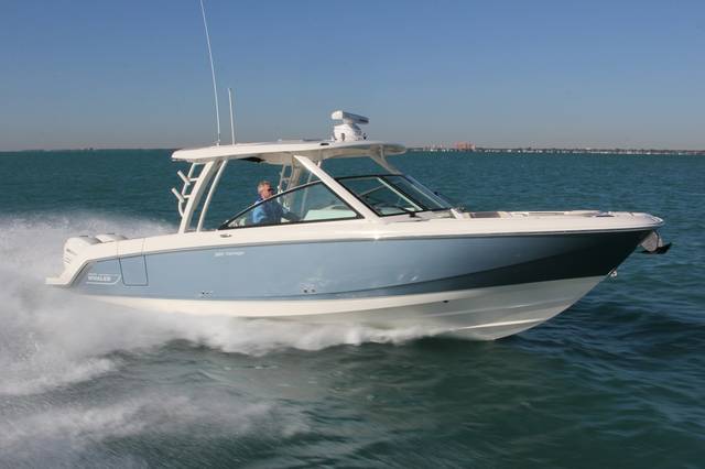 2024 BOSTON WHALER 320 Vantage