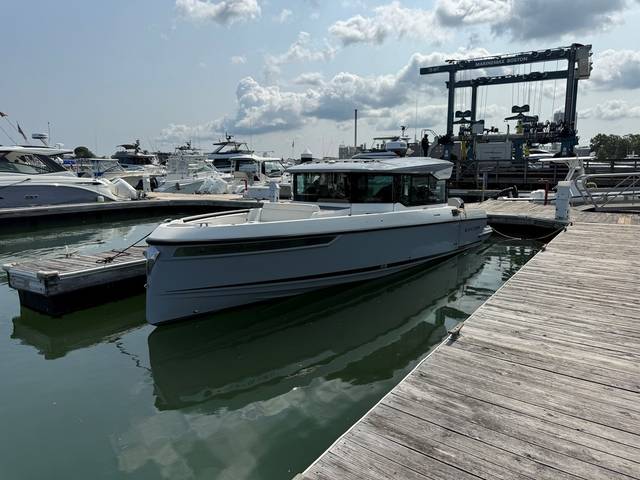2024 SAXDOR YACHTS 320 GTC