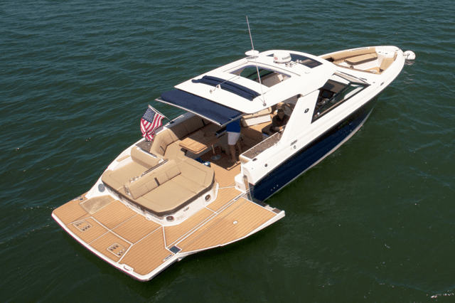 2018 SEA RAY 400 SLX