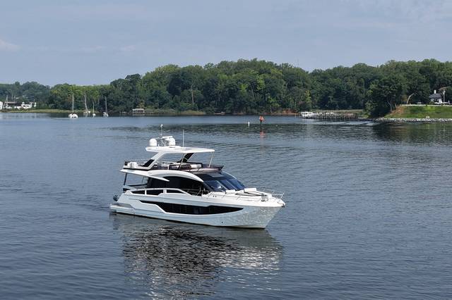 2018 GALEON YACHTS 640 FLY