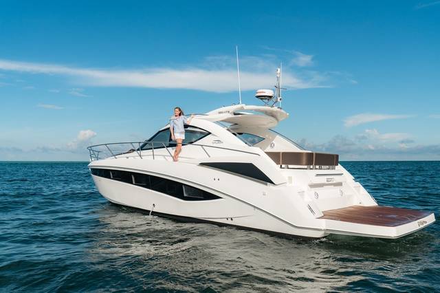 2018 GALEON YACHTS 385 HTS