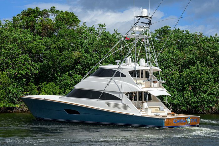 Viking 92 Enclosed Bridge 2020 