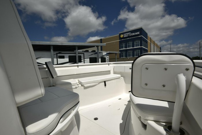 Sea Pro 239 Deep V DLX 2023 | HMY Yachts