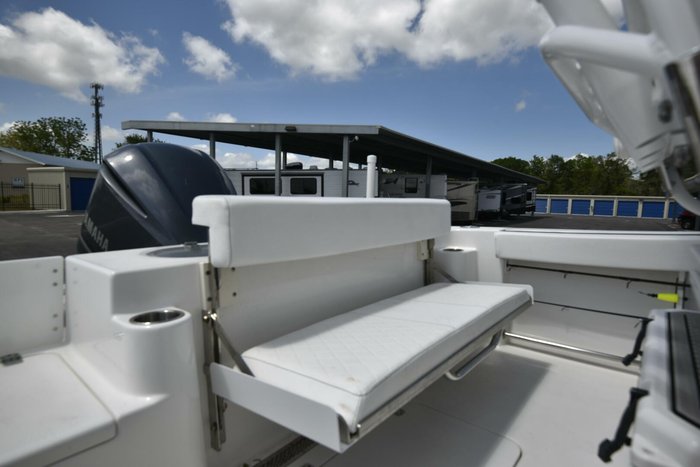 Sea Pro 239 Deep V DLX 2023 | HMY Yachts