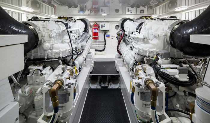 Viking 68 Enclosed Bridge 2026 