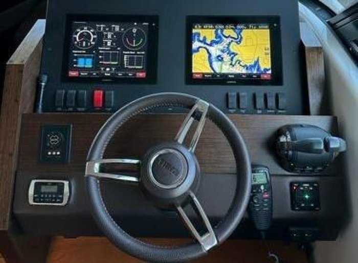 Tiara Yachts 44 Coupe 2016 